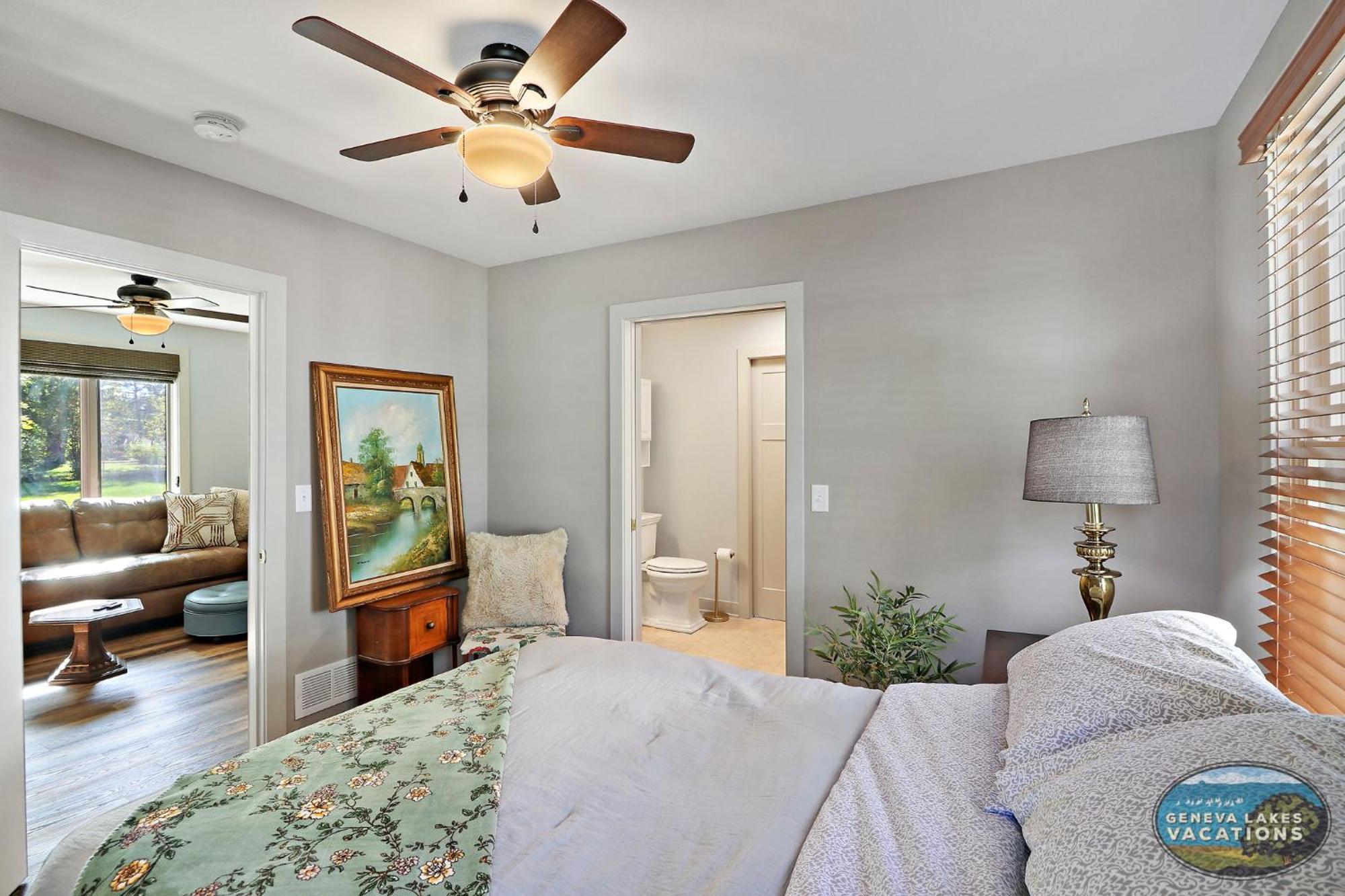 Sage Street Bungalow- Beautifully Renovated, Historical Home Walking Distance To Downtown レイク・ジェニーバ エクステリア 写真